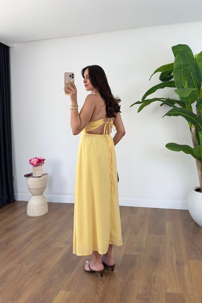 BİRCANÇİL Lendy Yellow Rubber Back Detailed Lined Strap Dress