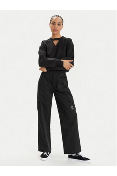 Champion Pantaloni de trening pentru femei 117201 Negri