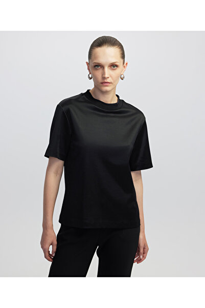 İpekyol Parlak dokulu tişört