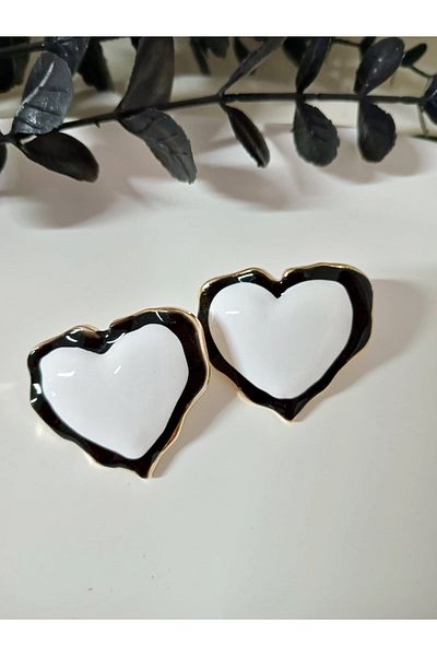 mos&more White Heart Big Gold Women's Earrings