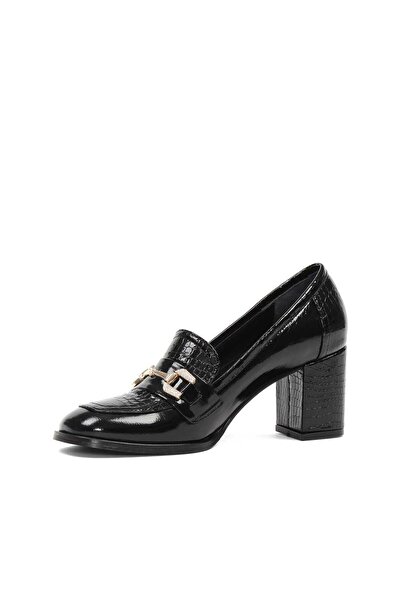 Celal Gültekin Kadın Siyah Kalın Topuklu Rugan Deri Klasik Ayakkabı