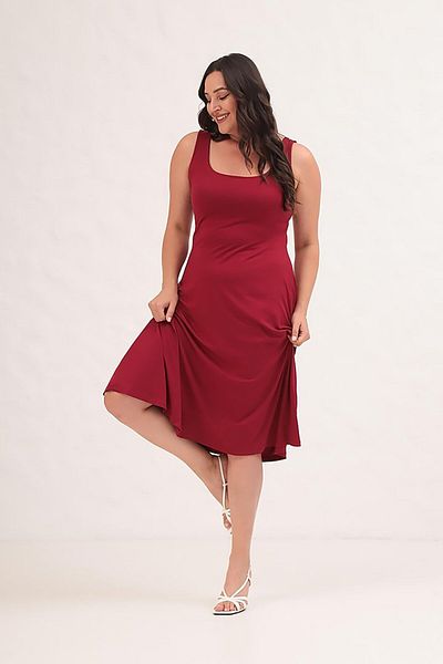 Truva XXL Plus Size Lycra Burgundy Thick Strap Midi Dress