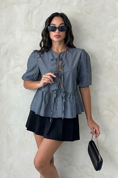 MD trend Γυναικεία ριγέ μισό μανίκι δεμένη μπλούζα