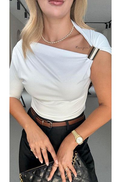 Sezgi Tekin Shoulder Accessory Detail Draped Ecru Blouse