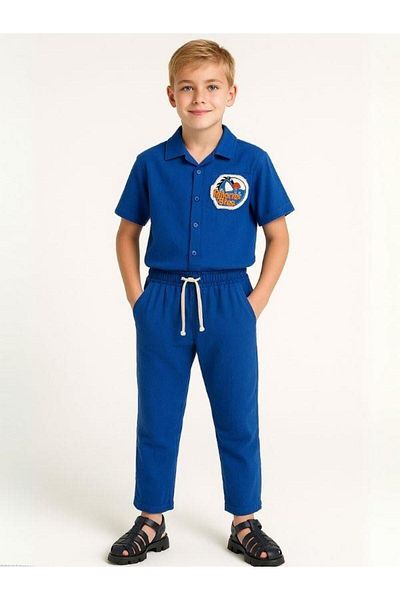Zekids Boy's Muslin Fabric Hawaiian Crest Shirt