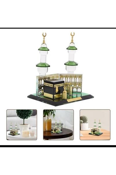 Green Model of the Kaaba with two minarets