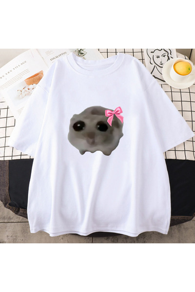 Tarzsokak Бяла тениска с тъжен хамстер Карикатурен графичен принт Розова лятн...