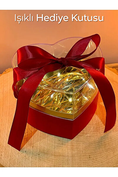 ARVALE LED Işıklı Kalpli Kutu | Şeffaf Üst Kapak & Kırmızı Kurdele