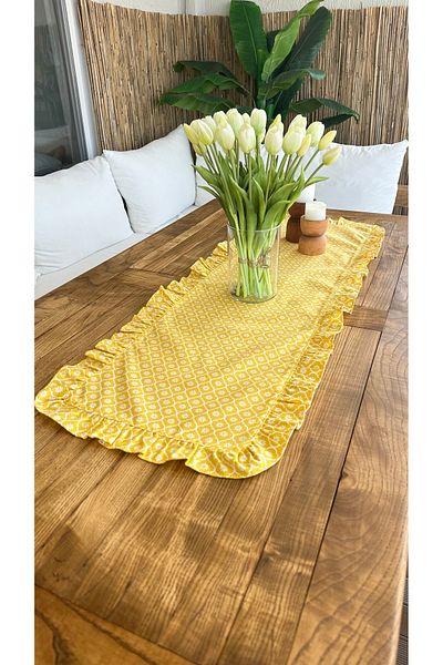 Decamor home Daisy Pattern Yellow Full Ruffle Runner