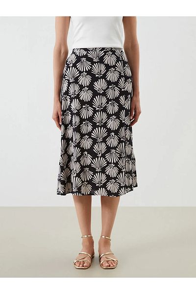 LC Waikiki Lcwaikiki Classic Black Elastic Waist Patterned Slit Skirt