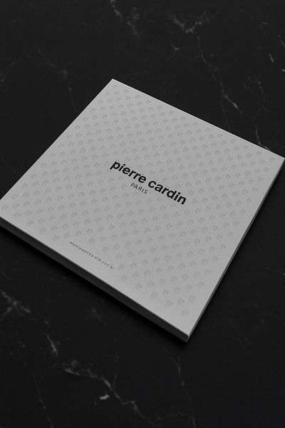 Pierre Cardin Σετ Πιτζάμες Βαμβακερές-Μπόξερ-Μπλουζάκια-Κάλτσες 4 τεμαχίων Σετ προίκα γαμπρού σε κουτί Q2.U.0O.K0K.A0P.C