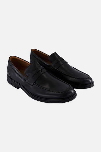 CLARKS حذاء كاجوال سهل الارتداء من Un Aldric للرجال، لون أسود