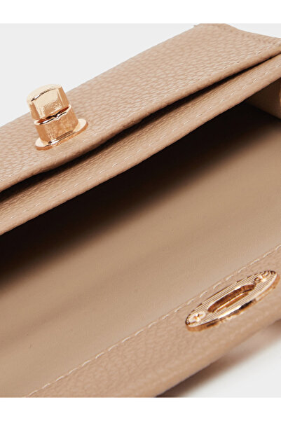 Styli Women Beige Textured Twist Lock Wallet