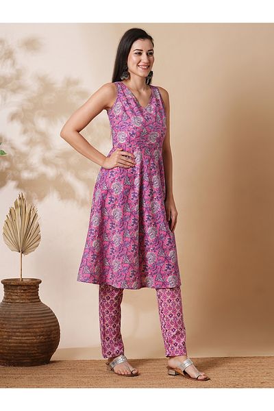 Globus By Styli All-Over Floral Printed Back Tie-Up A-Line Kurta with Pants Co-Ords