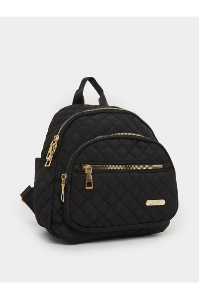 Styli حقيبة ظهر مبطنة بتفاصيل رقعة معدنية