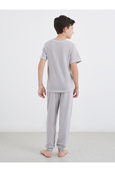 Styli Boys Grey Overlock Seam T-Shirt and Pyjama Set