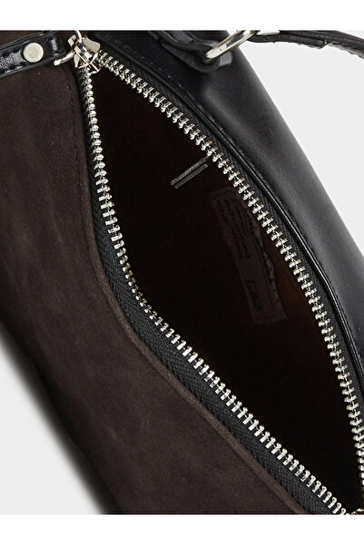 Styli Solid Handbag with Zip Closure