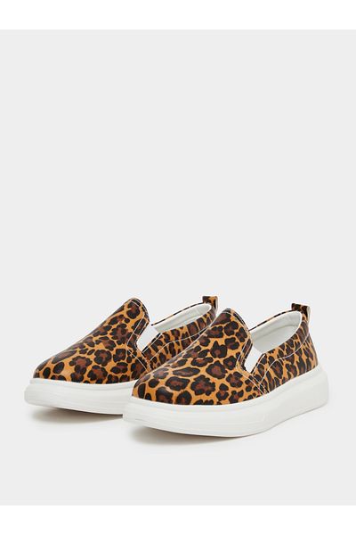 Styli Animal Print Slip On