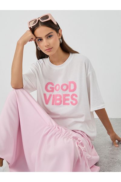 Styli Embroidered Detail Oversized T-Shirt