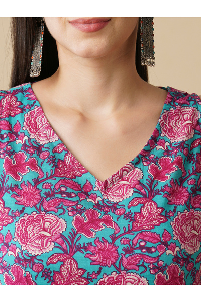 Globus By Styli Floral Print V-Neck Sleeveless Cotton A-Line Kurta with Trousers Co-Ords