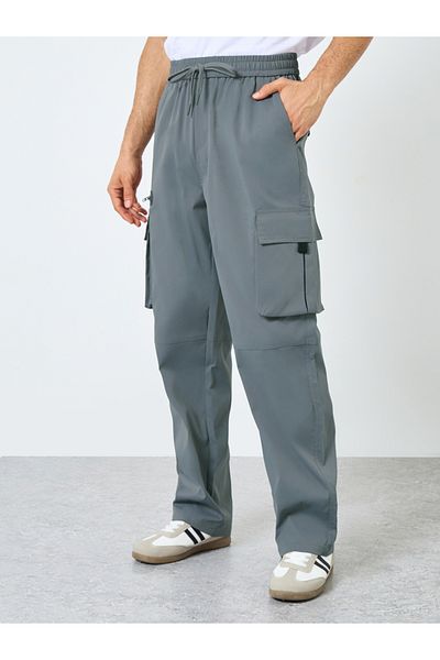 Styli Woven Relaxed Fit Panelled Cargo Joggers