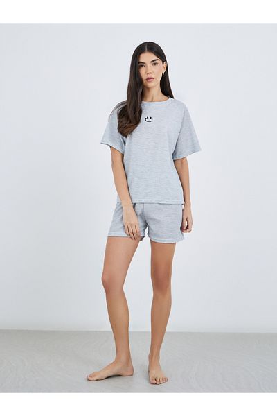 Styli Women Grey Waffle Knit T-Shirt and Shorts Set