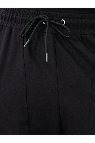 Styli Pack of 2 - Solid Oversized Panelled Terry Joggers