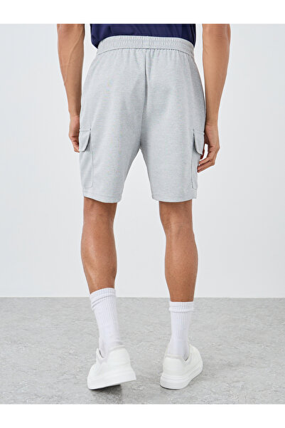 Styli Men Grey Relaxed Fit Solid Cargo Shorts