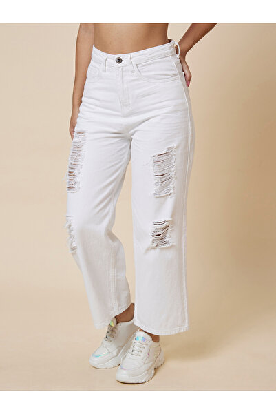 Globus By Styli Boyfriend Fit Mid-Rise Distressed Jeans