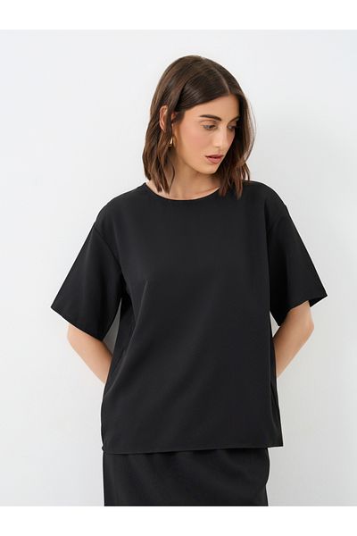 Styli Relaxed Fit Solid Top and Midi Skirt Co-Ords