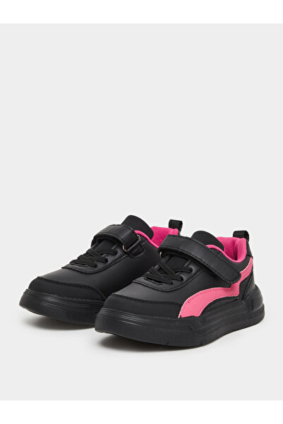 Styli Girls Black Contrast Panel Sneakers