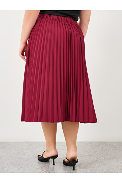 Styli Plus Pleated Midi Skirt with Overlap Detail