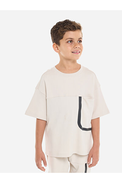 Victor and Jane By Styli Boys Beige Cotton T-Shirt and Shorts Set