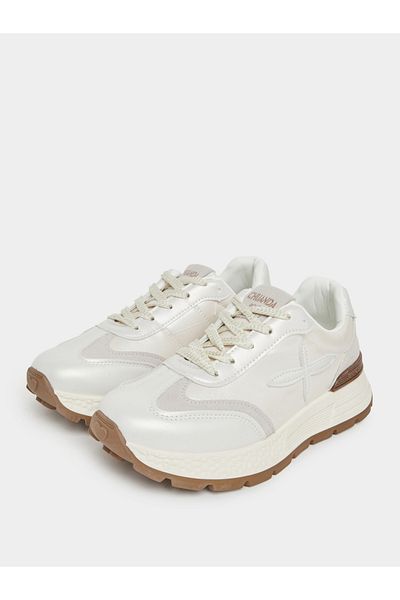Styli Classic Star Logo Lace Up Sneakers