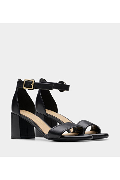 CLARKS Black Women's Ezoria Mae Sandals