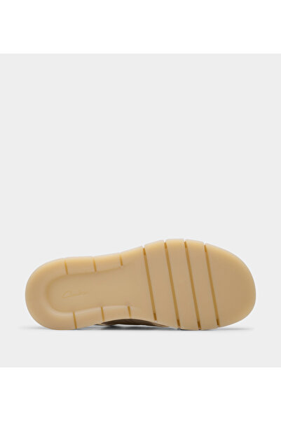 CLARKS Ecru Women's Tuscan Cross Sandals