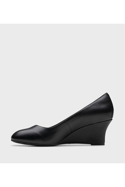 CLARKS Black Women's Olivette Pearl Wedges
