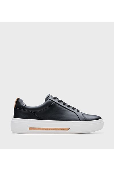 CLARKS حذاء رياضي Hollyhock Walk للسيدات باللون الأسود