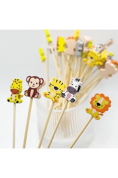 Hobi Kafe 50Pcs Bamboo Safari Animal Themed Cocktail Picks for Cakes, Desserts and Snacks
