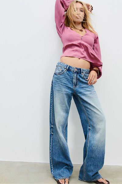 Stradivarius Loose-fitting long sleeve blouse