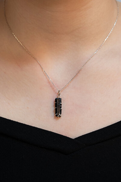 Baskın gümüş 925 Ayar Gümüş Doğal Siyah Turmalin Kolye