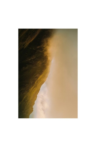 OEM Tablou Canvas, 'Muntele in zori de ceata aurie', Nor, Munti, Apus, Ceata, Peisaj, 70 x 100cm