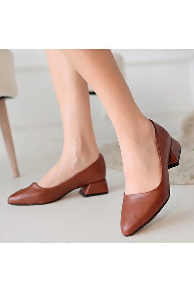 hibiscus Desniy Tan Skin Heeled Shoes