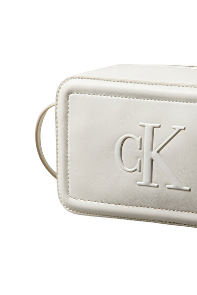 Calvin Klein Dámská bílá taška přes rameno (LV04F3220G-FUP)