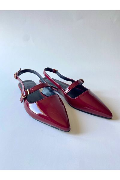 Odie Collection Women's Single Strap Buckle Pointed Toe Patent Leather Ballerinas