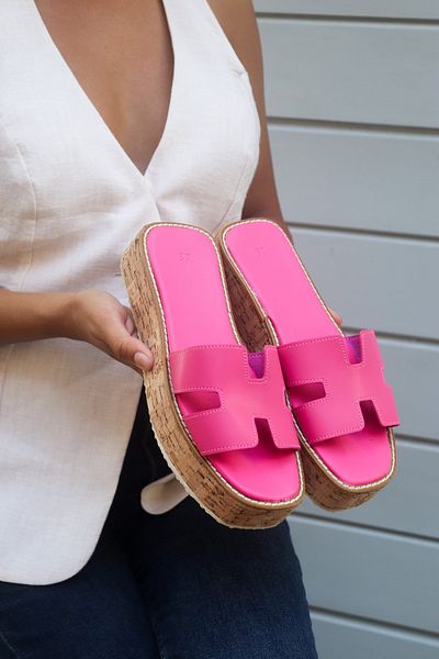 Şan's Shoes Pink Wedge Heel Slippers