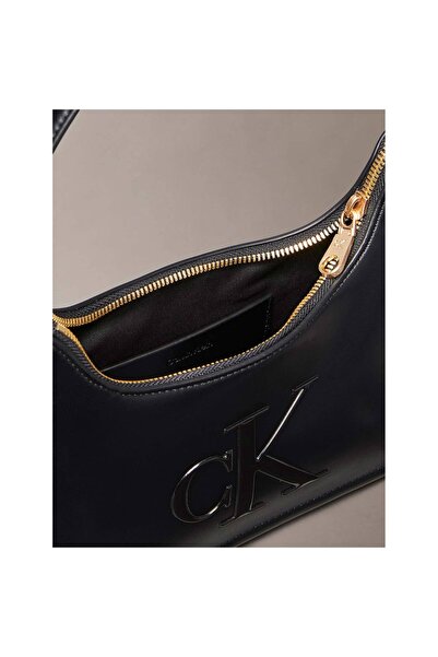 Calvin Klein Dámská černá taška přes rameno (LV04F3230G-UB1)