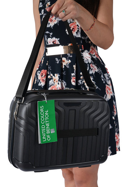 United Colors of Benetton 14Bnt1770 60Th Anniversary Special Series Silicone Makeup Bag