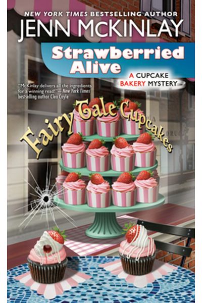 Berkley Books Strawberried Alive