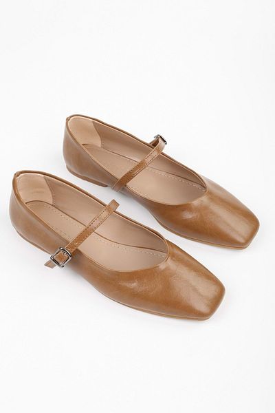 Shoeberry Women's Sore Caramel Skin Ballerinas